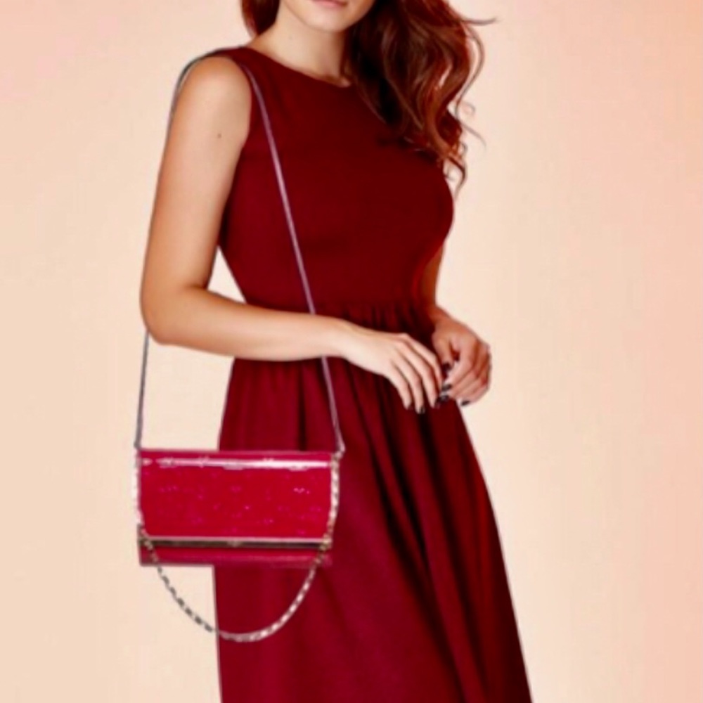 Authentic Louis Vuitton Ana gold chain monogram vernis red leather  bag like new